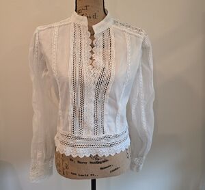 Commense White Lace-Trimmed Long Sleeve Blouse